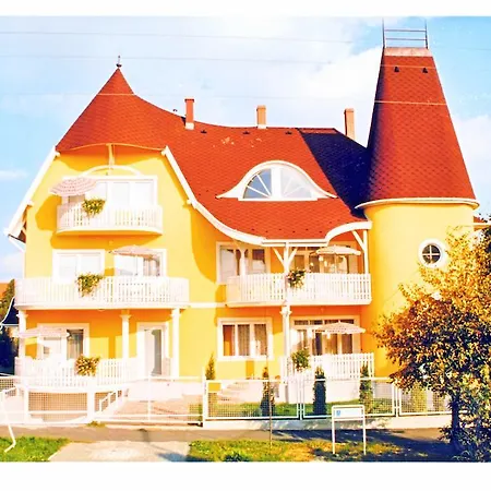Otel Terezia Guest-house 3*